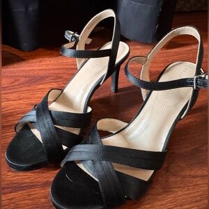 NEW- Kelly & Katie Black Strappy Heeled Sandals